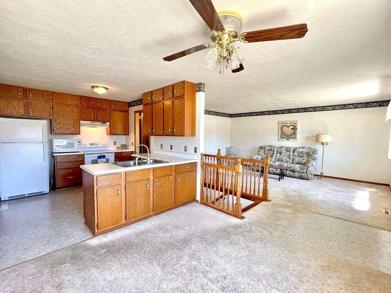 1317 E Minneapolis Ave - Photo 5 of 17