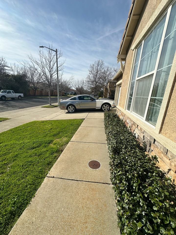 7056 Kelmscott Ln - Photo 3 of 20