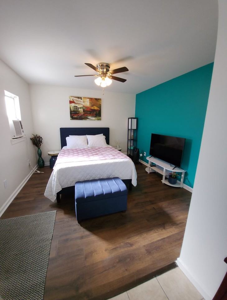 4871 Tchoupitoulas St #B - Photo 6 of 9