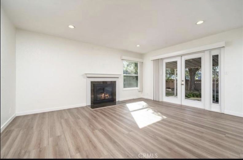 523 N Larkin Dr - Photo 7 of 17