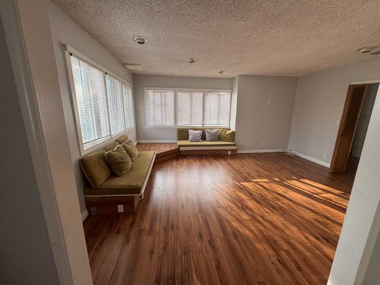 5208 Wilkinson Ave #4 - Photo 4 of 14