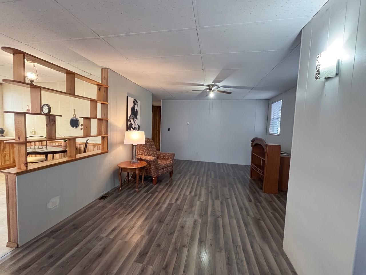 1522 Wilkes Ave - Photo 3 of 10