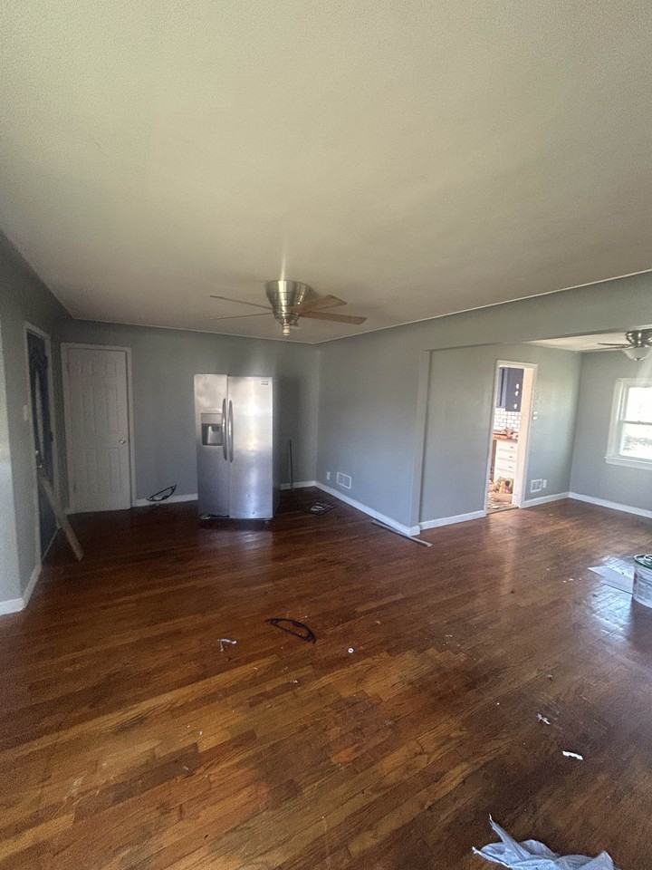 1801 Engelholm Ave - Photo 4 of 20