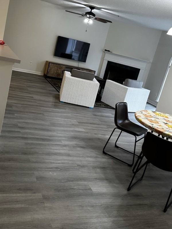 533 Mill Pond Dr - Photo 3 of 10