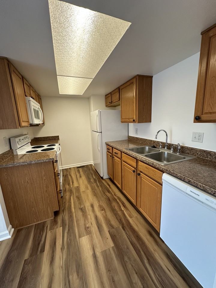 2359 Obetz Dr #A - Photo 4 of 17