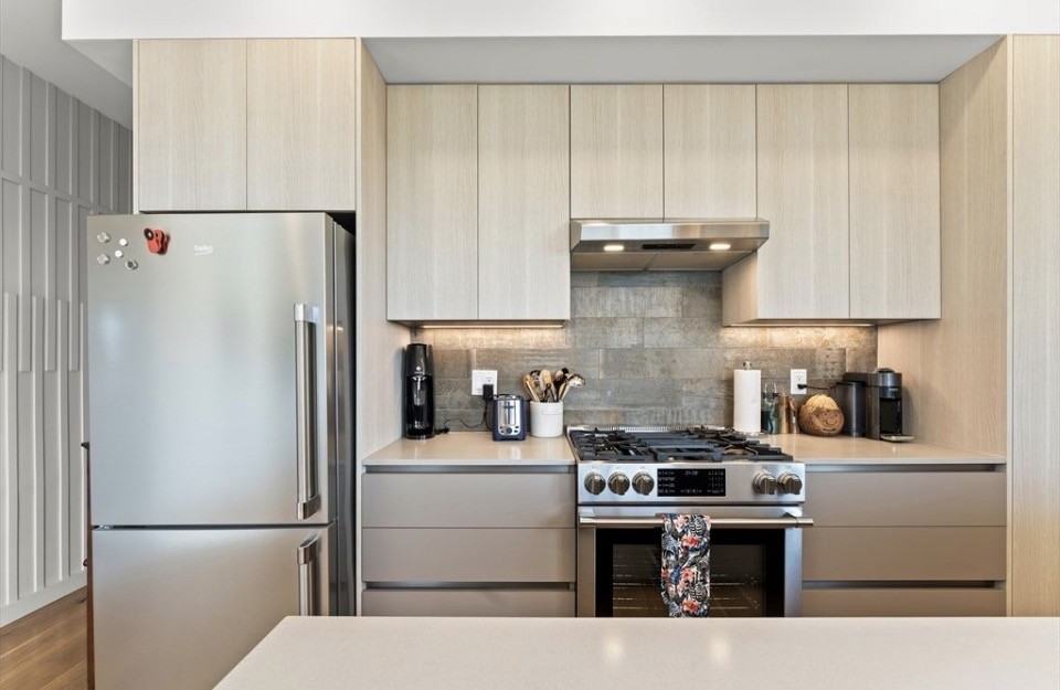 191 Condor St #9 - Photo 7 of 20