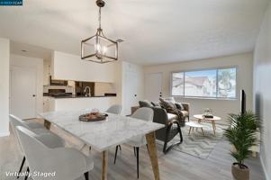 featured image of 2500 Florida Ln