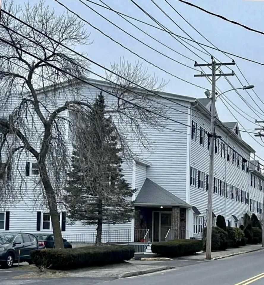 17 Water St #3 - Photo 4 of 14