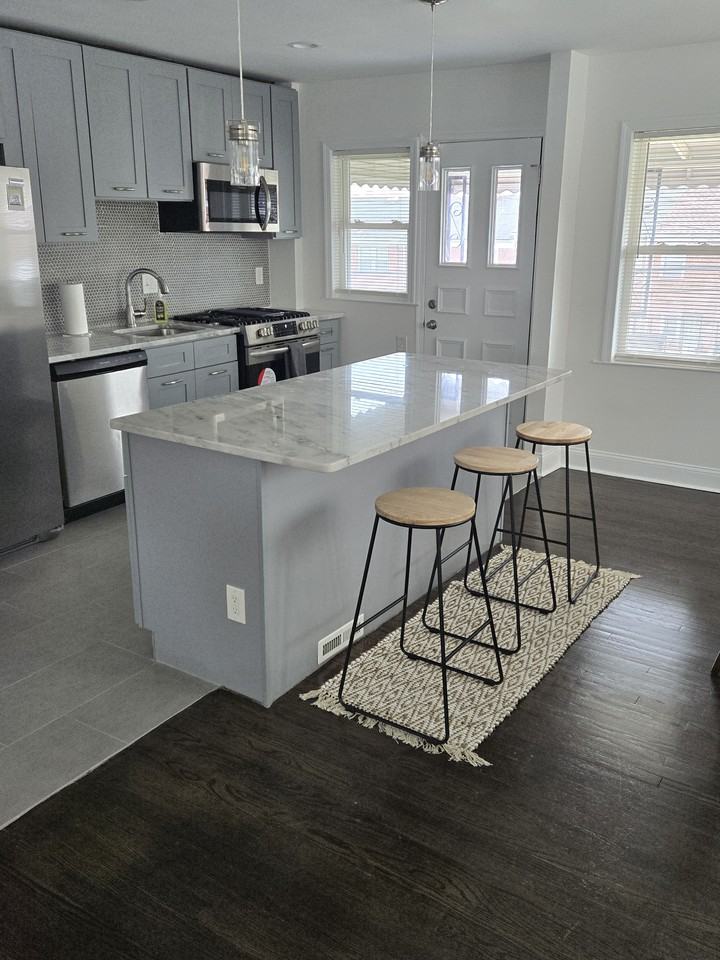 1511 Woobourne Ave - Photo 6 of 15