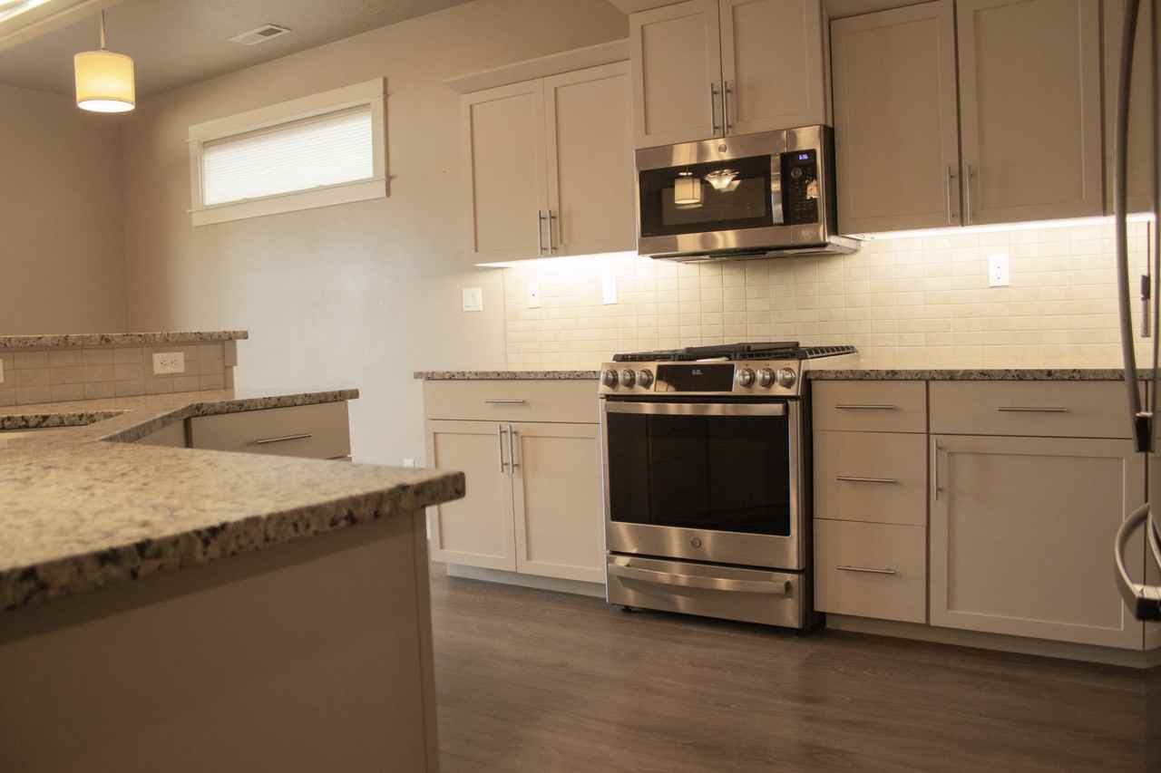 10555 W Catmint Dr - Photo 4 of 18