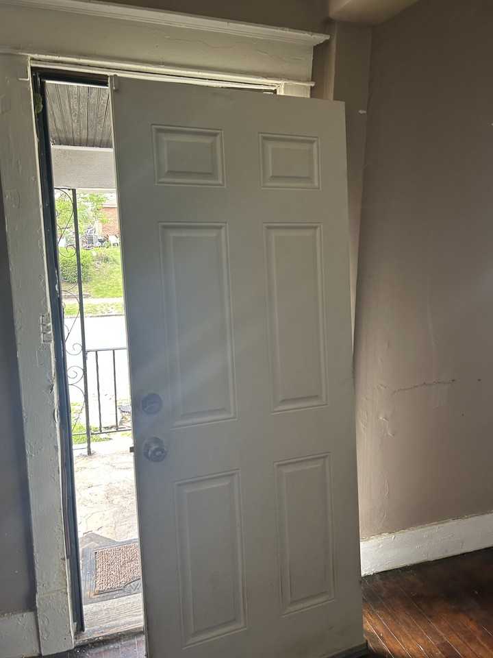 4627 Maffitt Ave - Photo 4 of 18