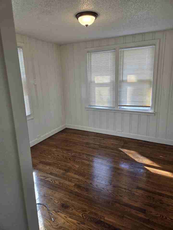 3429 Mersington Ave - Photo 3 of 13