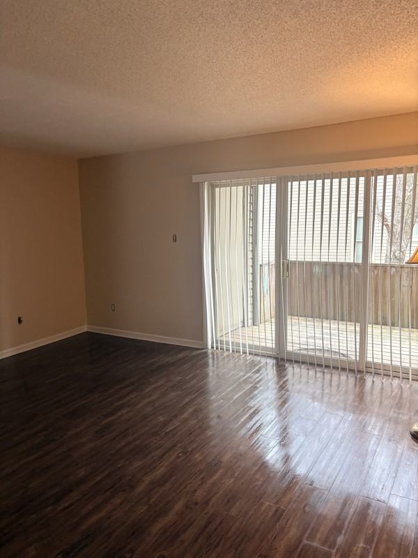 3076 Rising Sun Rd - Photo 4 of 10