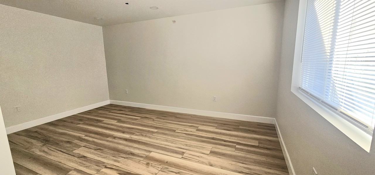 44 Warner St #B2 - Photo 3 of 5