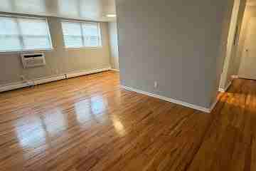 845 Ross St #A3 - Photo 2 of 7