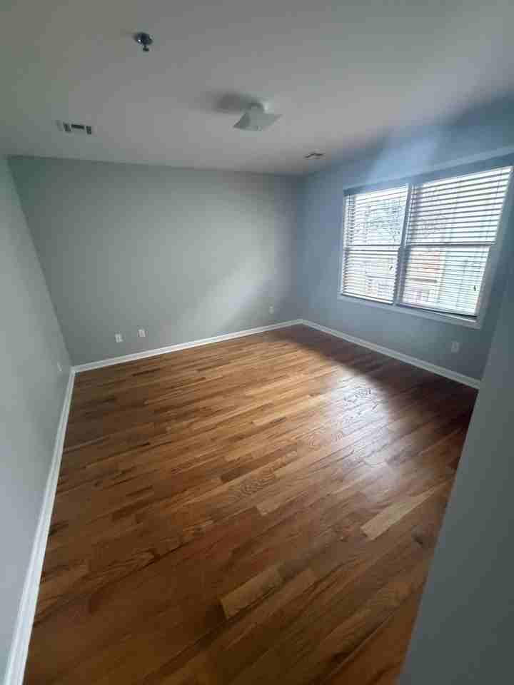 104 Luttgen Pl #4 - Photo 5 of 8