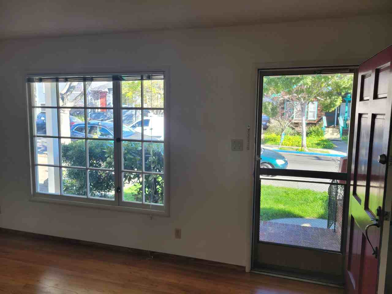 5363 James Ave - Photo 5 of 20