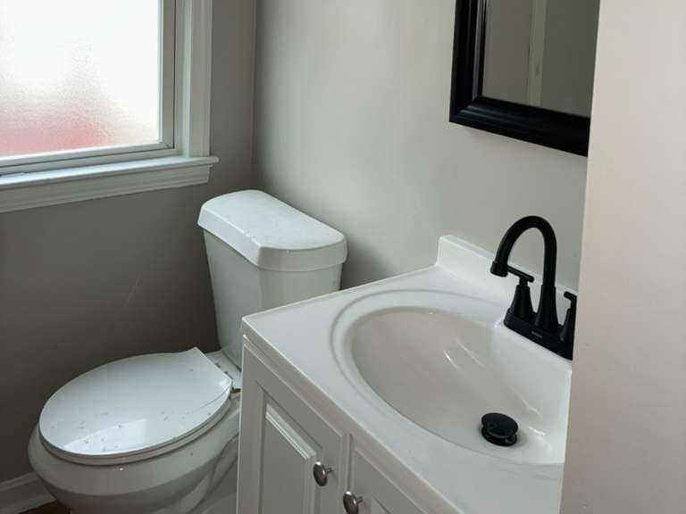 13201 York Blvd - Photo 3 of 11