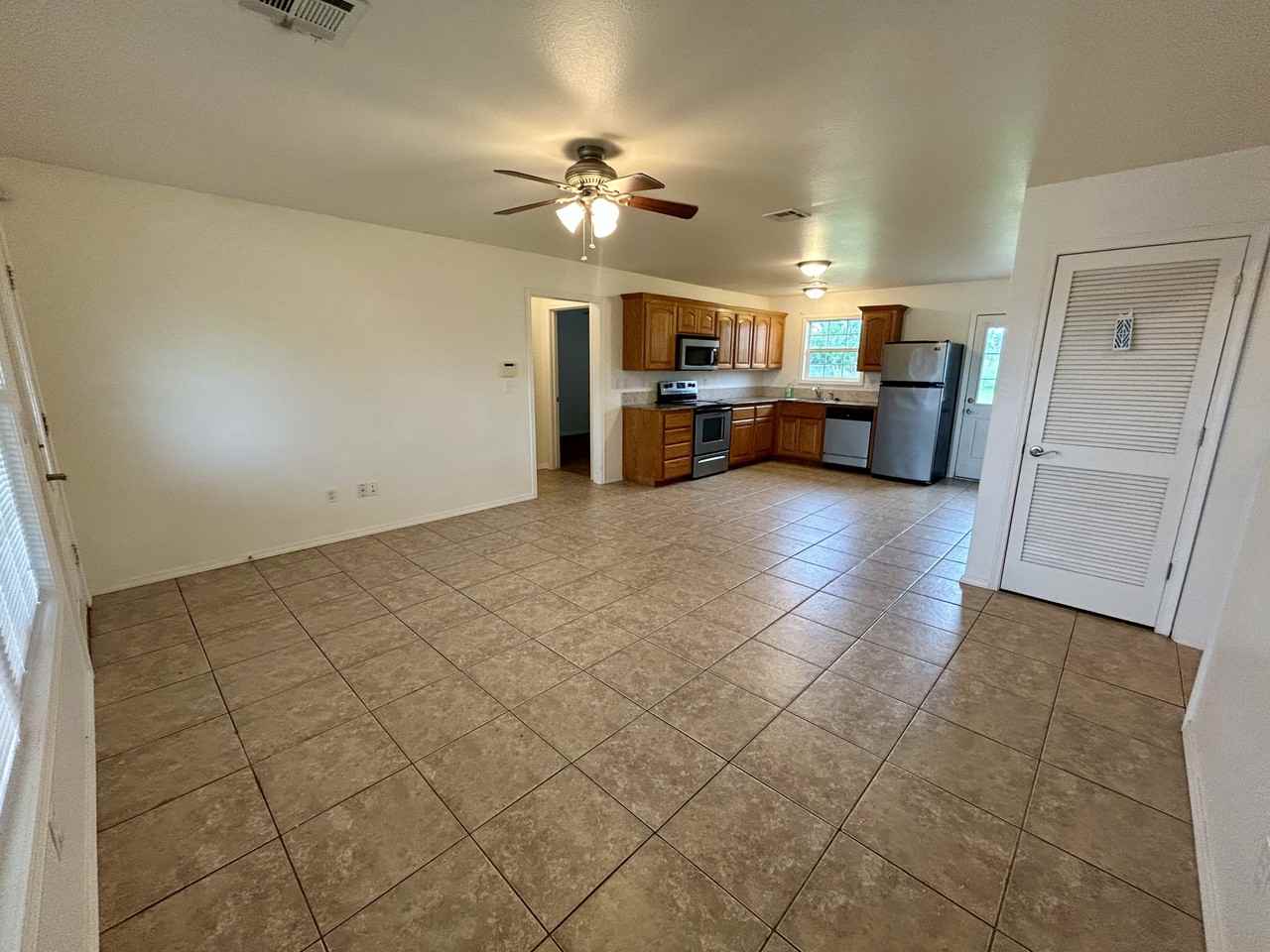 63030 Ect #A - Photo 2 of 15