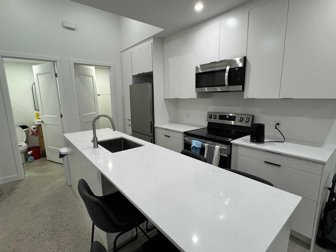 44 Chippewa Ave - Photo 2 of 17