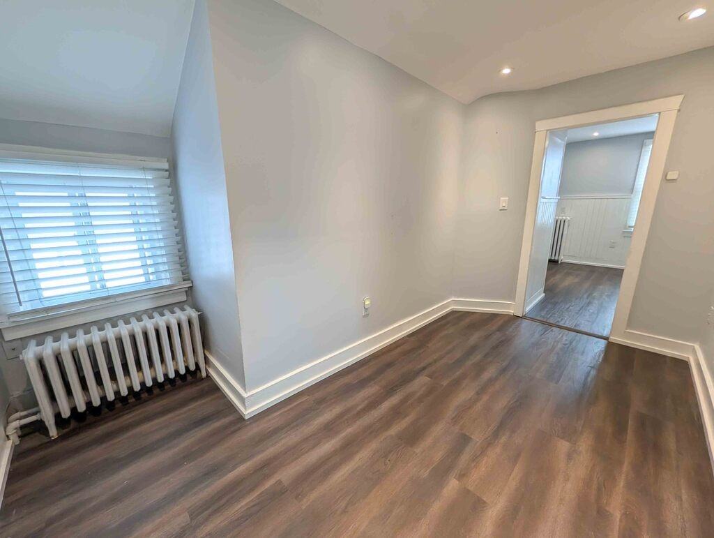 49 Thorold Rd - Photo 3 of 15