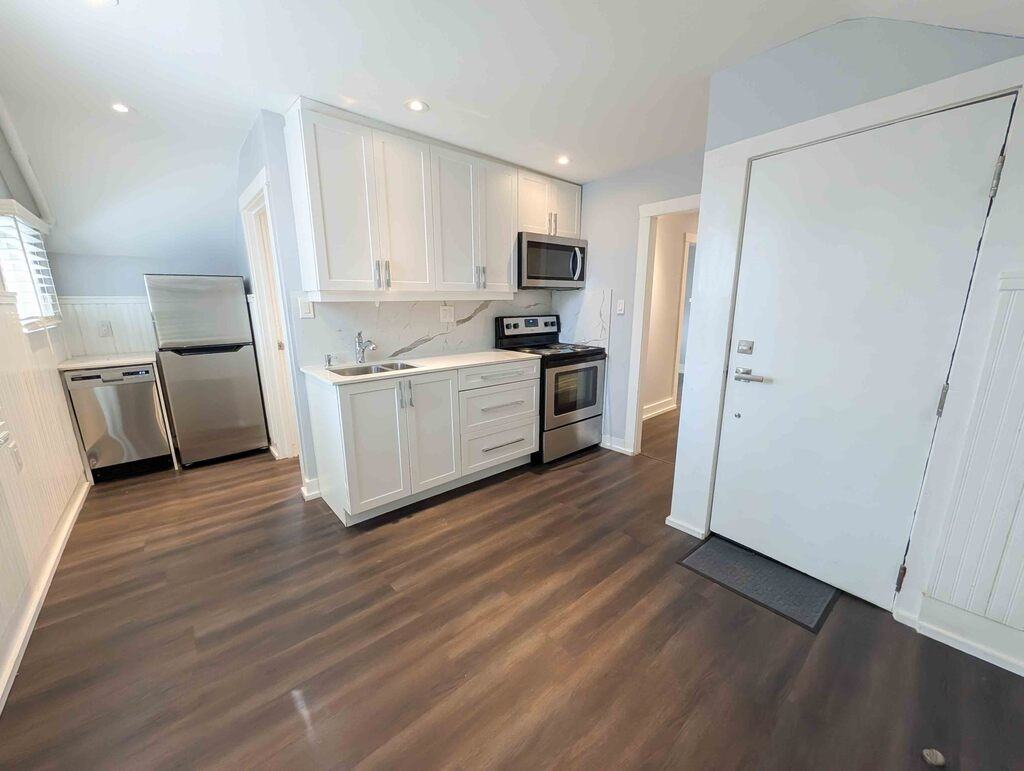 49 Thorold Rd - Photo 6 of 15