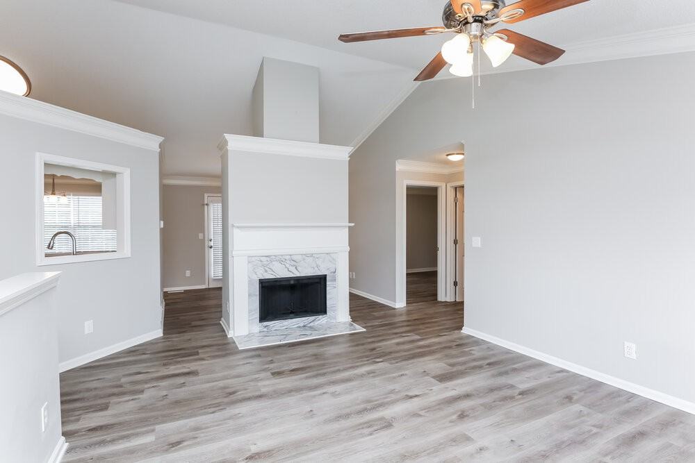 215 Ashland Manor Dr - Photo 6 of 17