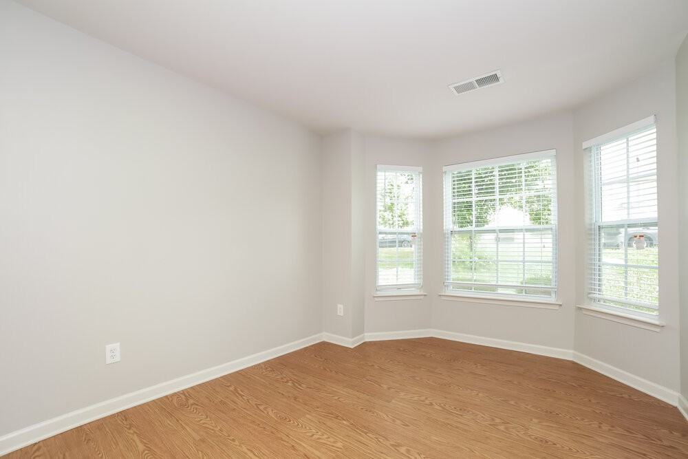 3112 Berthas Overlook - Photo 5 of 16