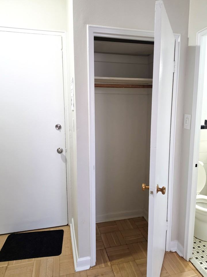 101 Coe Hill Drive #105 - Photo 7 of 10