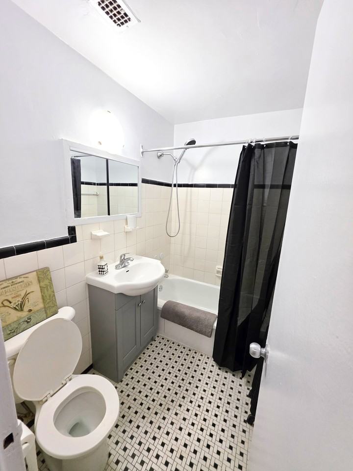 101 Coe Hill Drive #105 - Photo 5 of 10