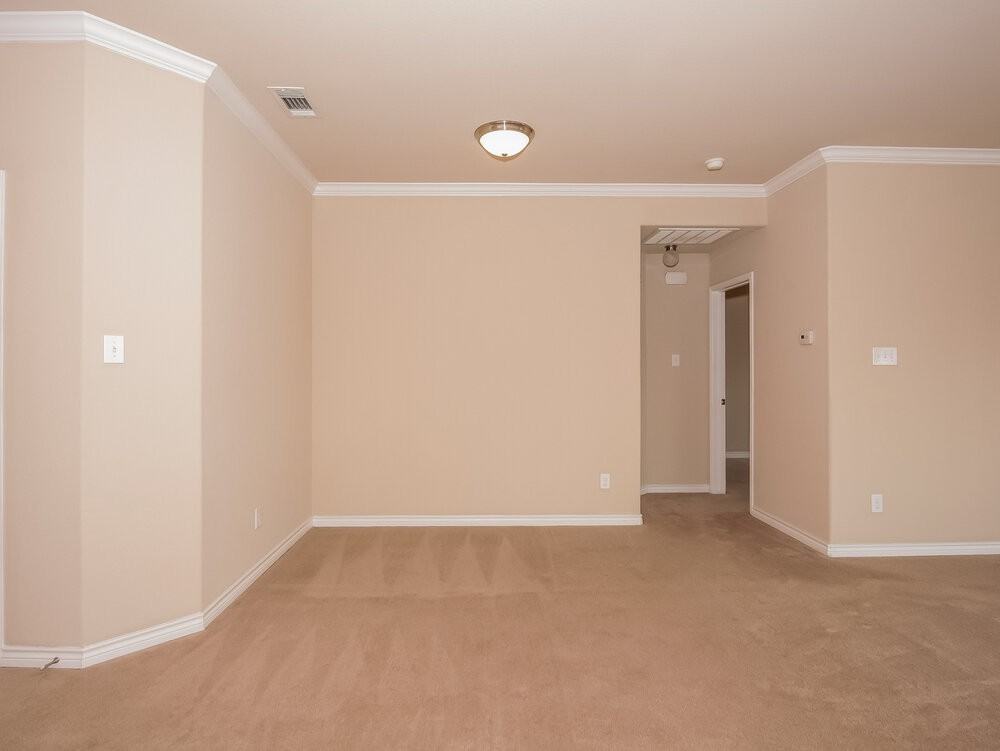 1352 Barrel Run - Photo 6 of 12