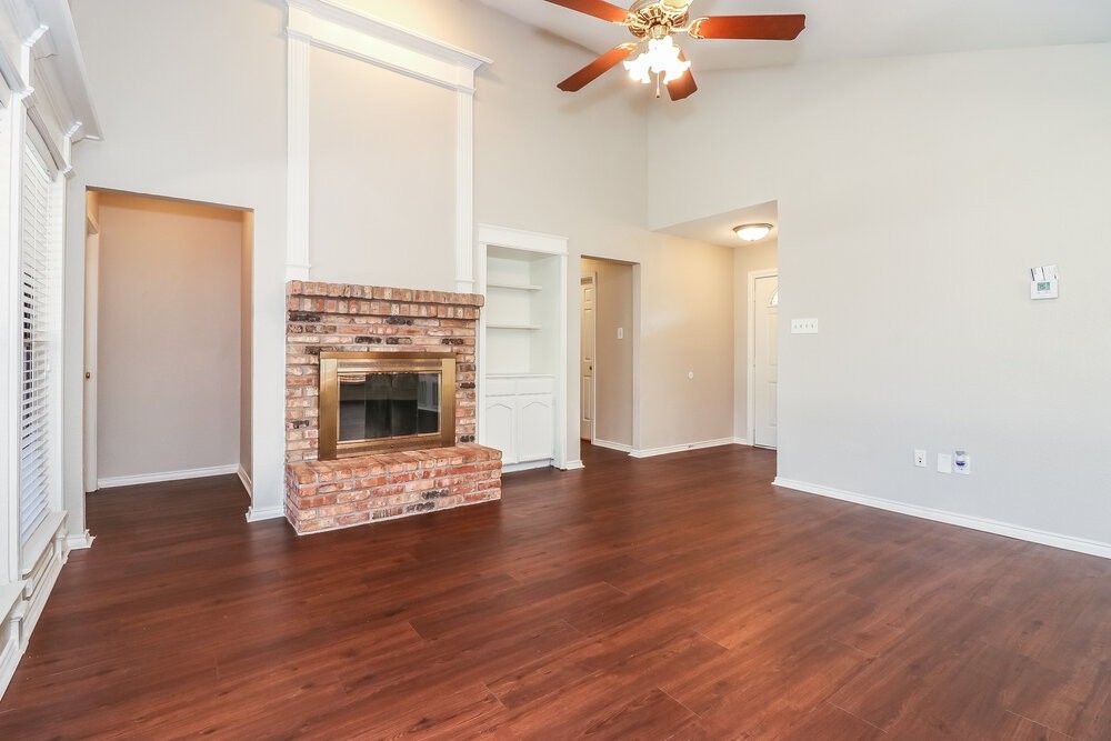 3816 Ashley Ln - Photo 4 of 17