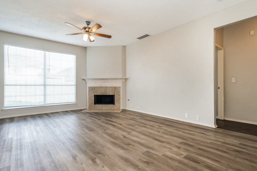 3000 Vicksburg Ln - Photo 5 of 17