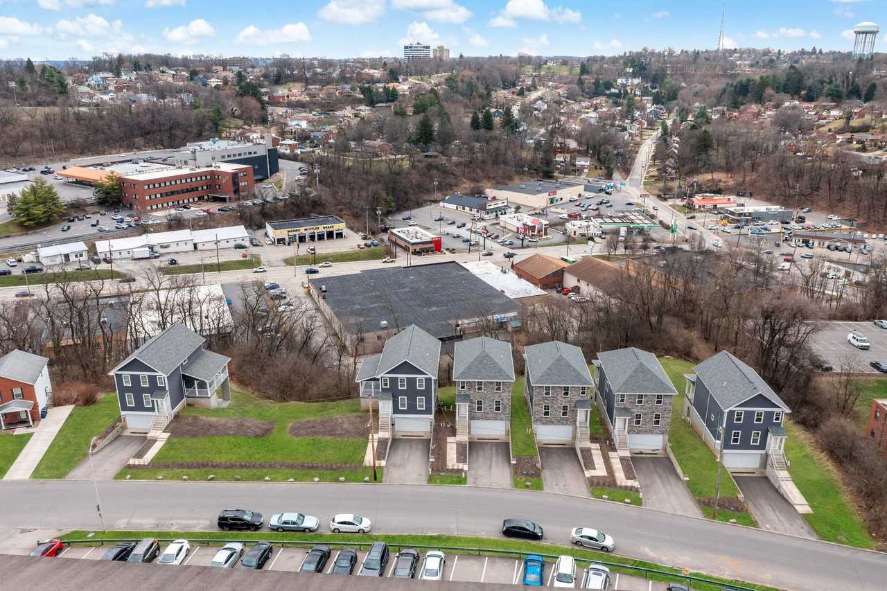 1819 Chessland St - Photo 3 of 50