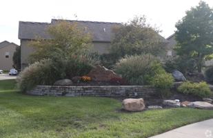 featured image of 136 E Old Plank Rd