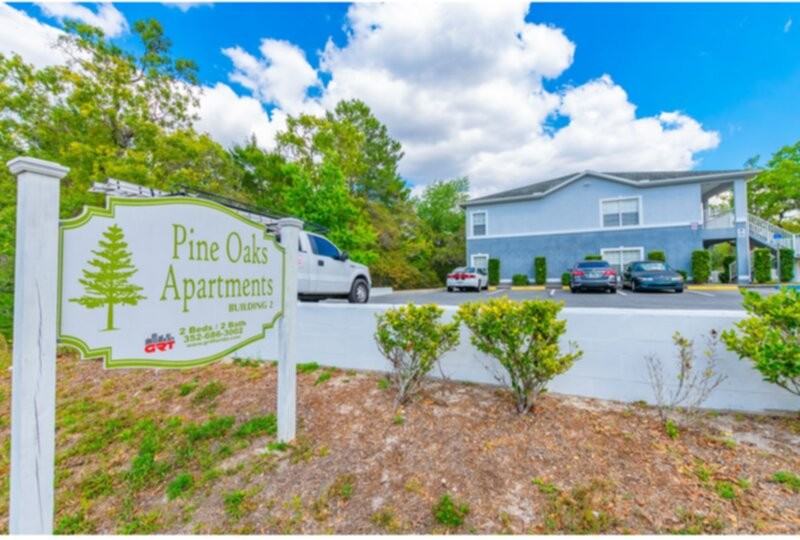 7896 Pinehurst Dr - Photo 6 of 8