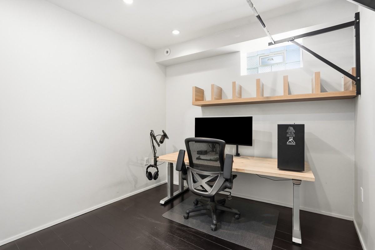 202 Bailey Ave #NA - Photo 7 of 28