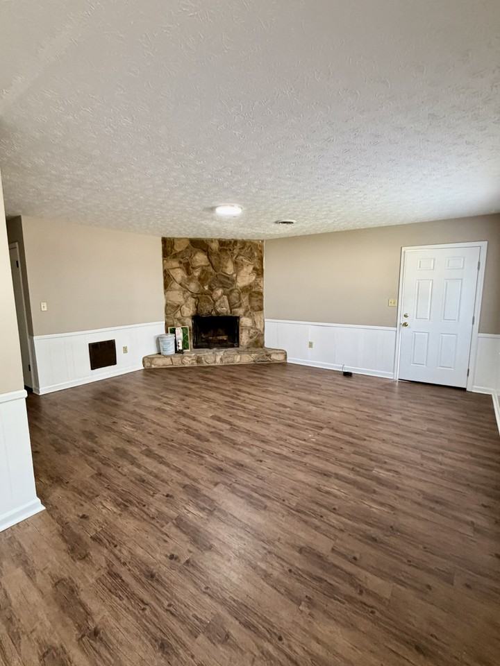 122 Parkridge Dr #NA - Photo 3 of 11