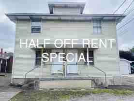 1214 Woodward Pl Nw #4 - Photo 1 of 1