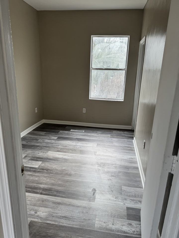 1710 Mercer Ave Nw #1710 - Photo 6 of 6