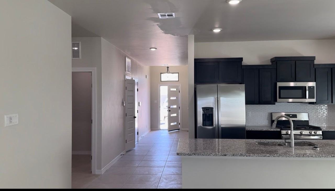 7409 Scarlet Oak Pl #NA - Photo 3 of 10