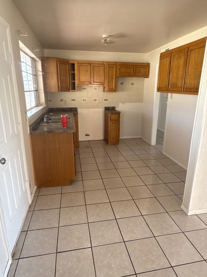 3817 Vega Ct #NA - Photo 5 of 14