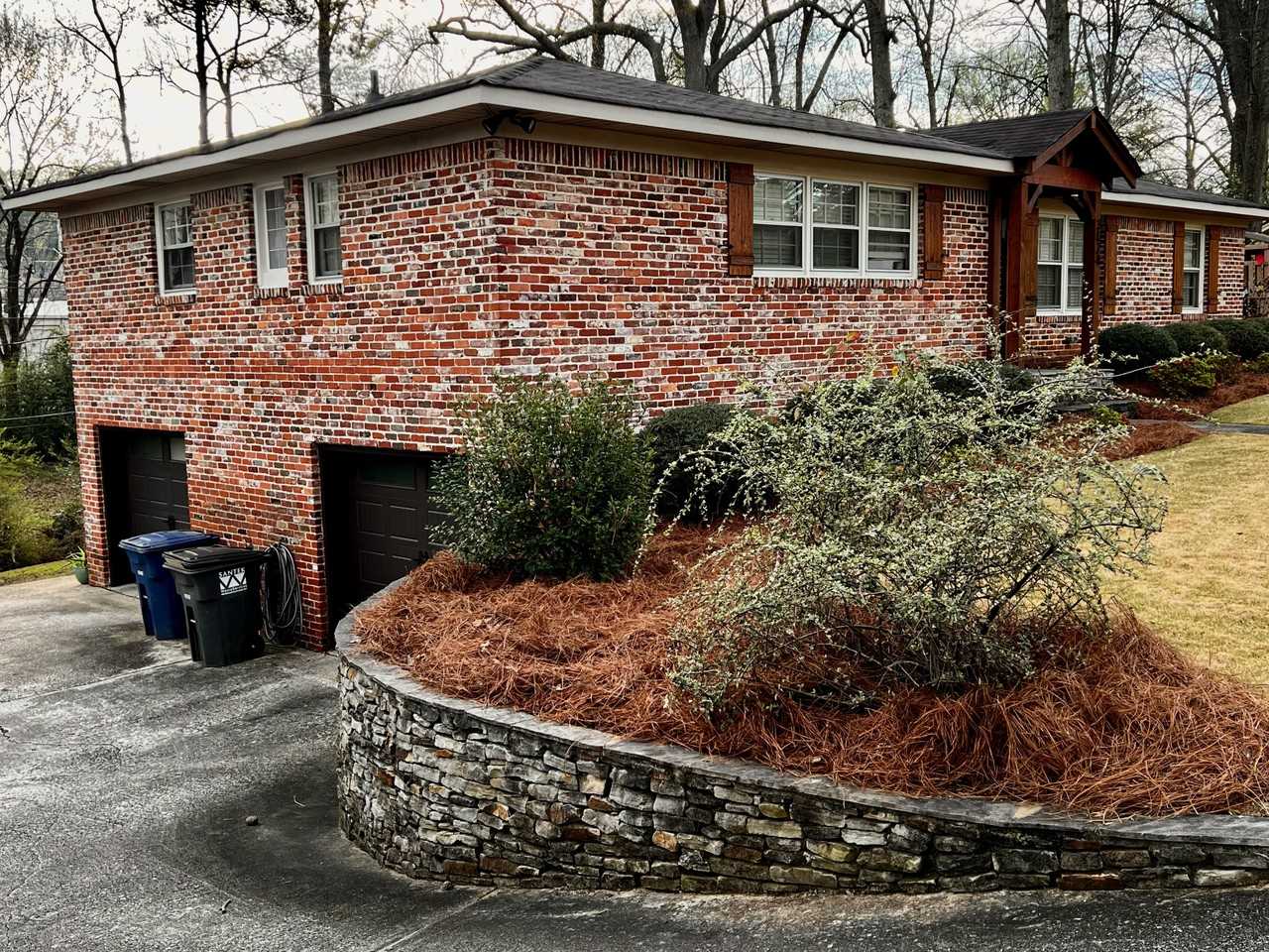 3024 Whispering Pines Cir #NA - Photo 4 of 29