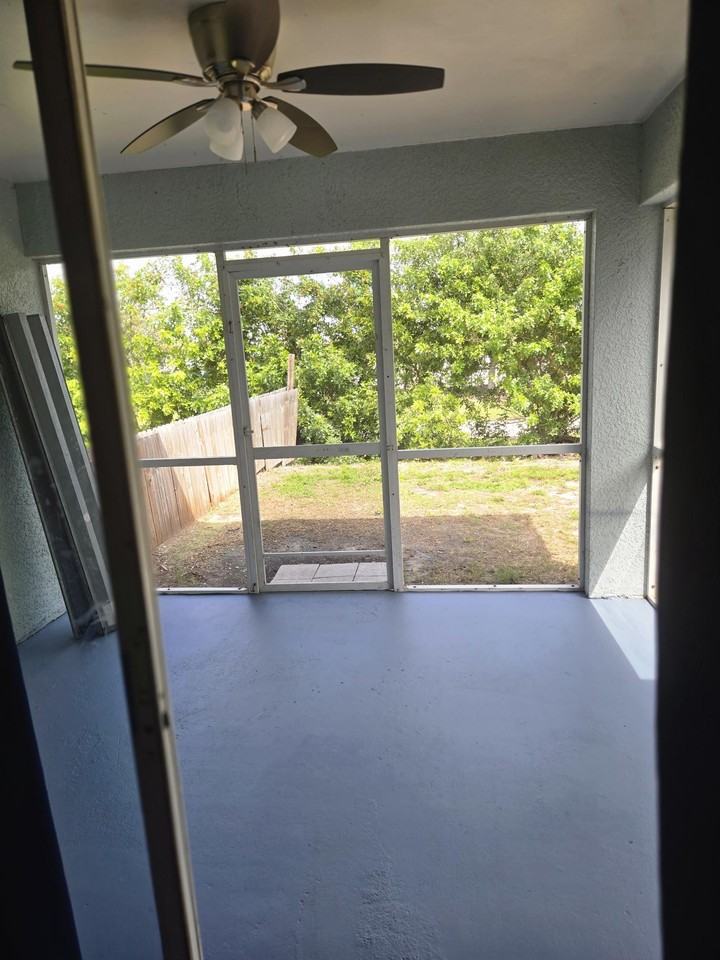 11108 Pendleton Ave #11108 - Photo 3 of 20