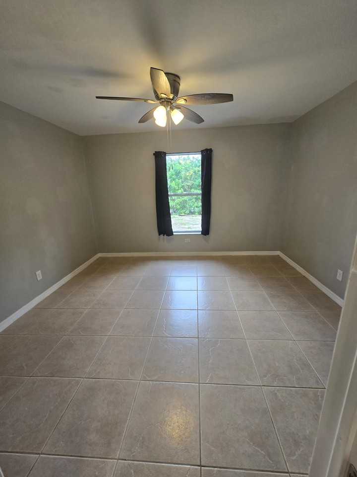 11108 Pendleton Ave #11108 - Photo 5 of 20