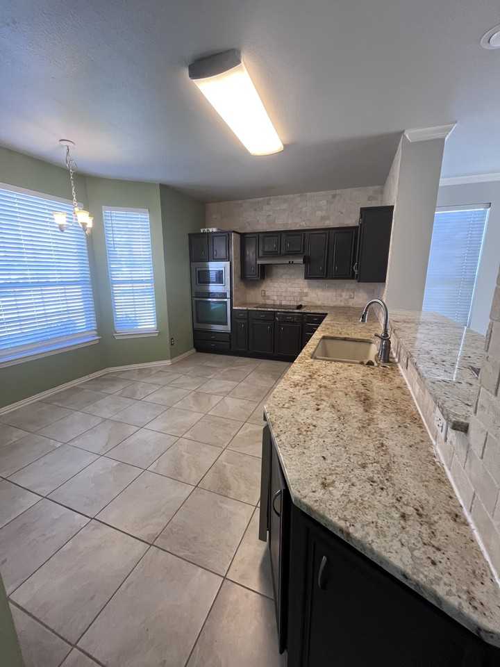 2409 Havard Oak Dr #NA - Photo 5 of 20