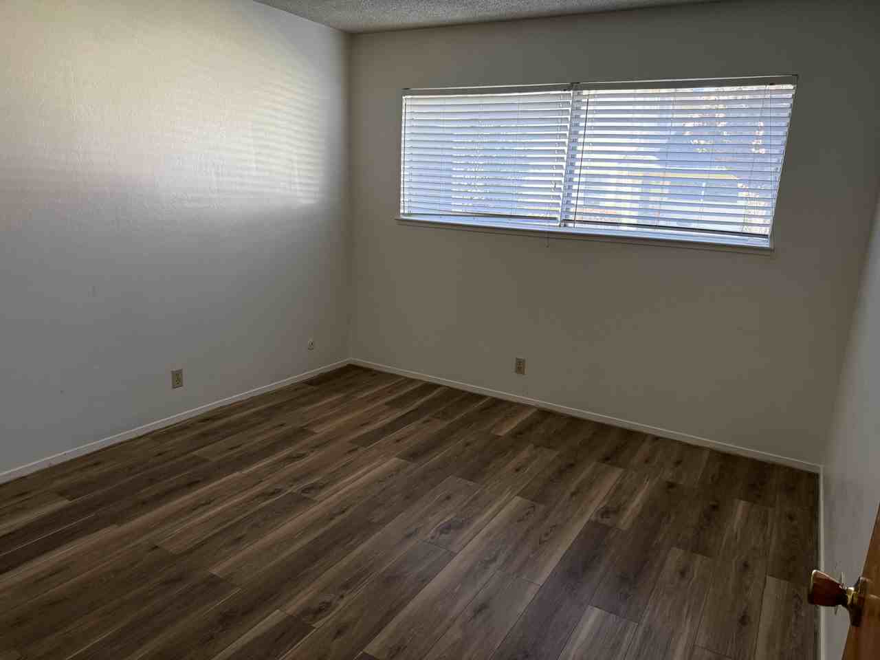 5736 Playa Del Rey #1 - Photo 6 of 7