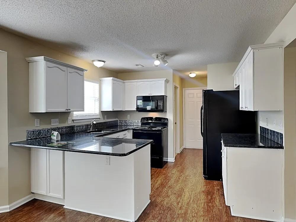 5117 Nokota Pl #NA - Photo 4 of 9