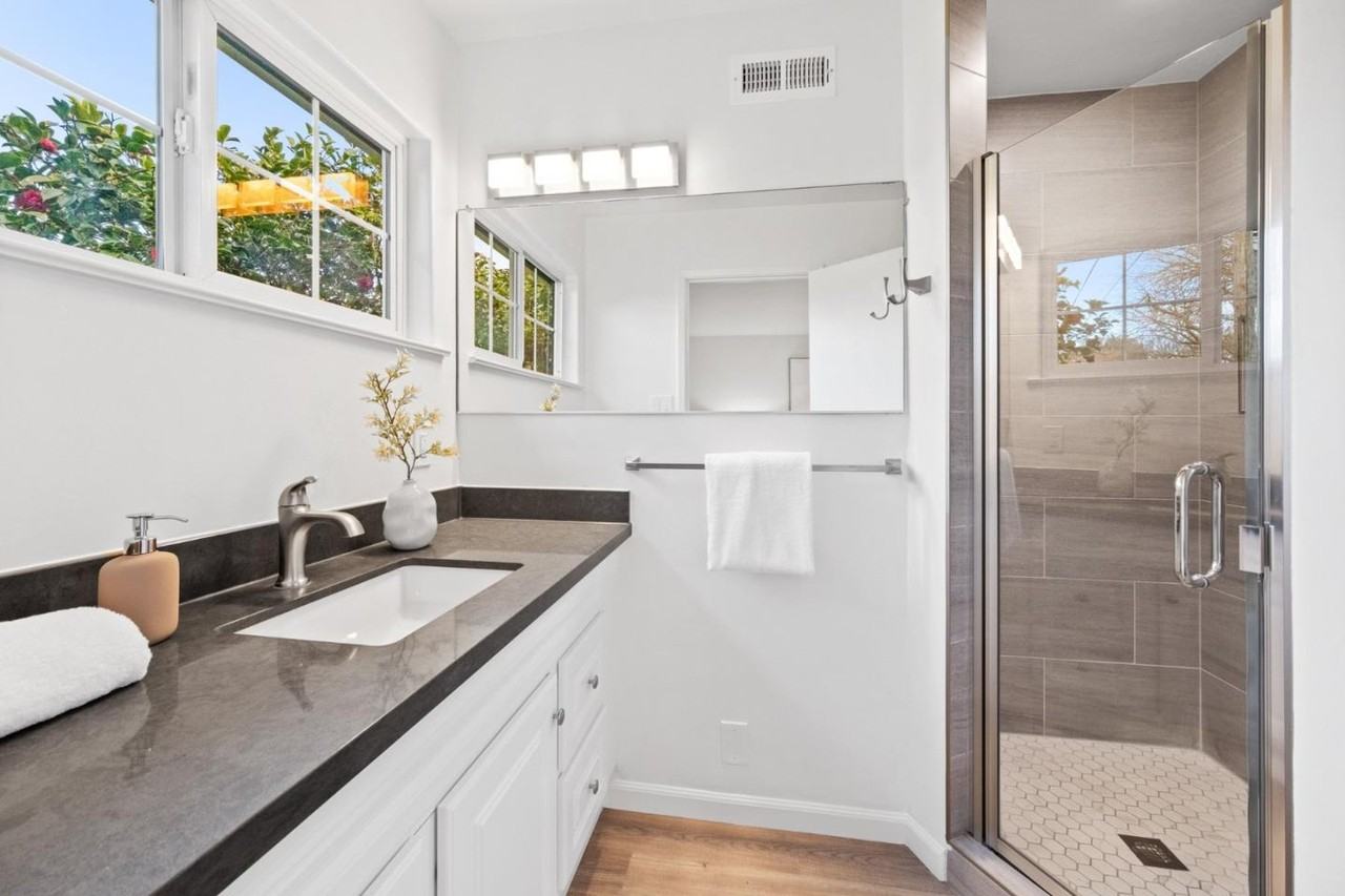 208 Lauella Ct #NA - Photo 3 of 4