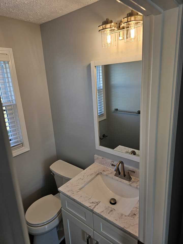 5604 1/2 Madrid Dr #5604-1-2 - Photo 7 of 27